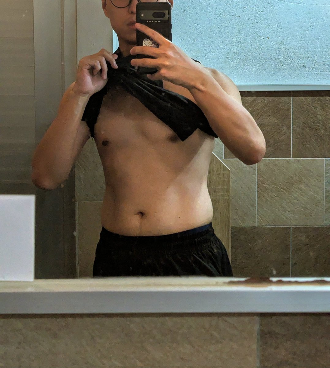 布萊恩色色 tweet media