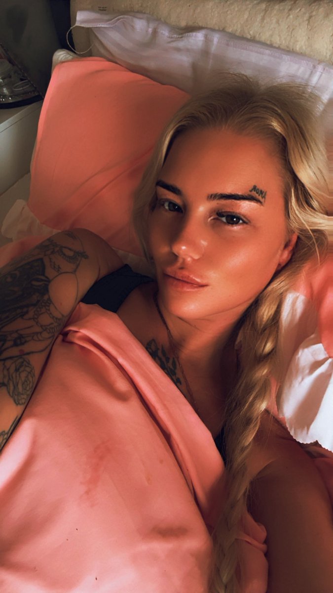 𝕬𝖎𝖒𝖊𝖊 𝕯𝖊𝖊💖✨ tweet media