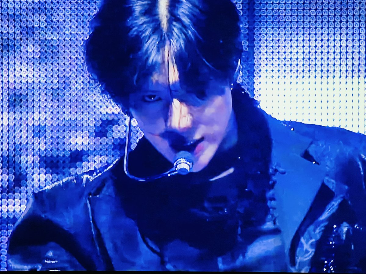 강력하게 계약해지를 요구하고 스텝들의 미정산 월급을 대신 지급하는 섹시붓다