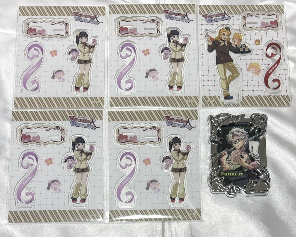 交換】鬼滅の刃 バレンタイン アクリルスタンド 譲→煉獄、カナヲ 求