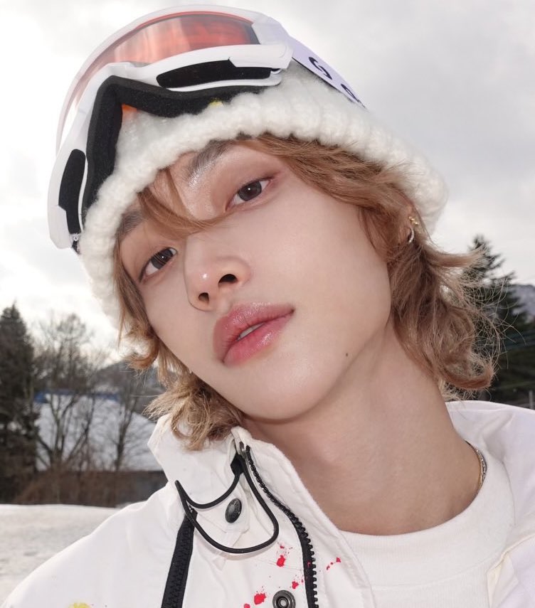 ปากอะะะะ สวยไรขนาดนั้น เบ้าด้วย งามหลายๆเลยเมียพี่ 😍