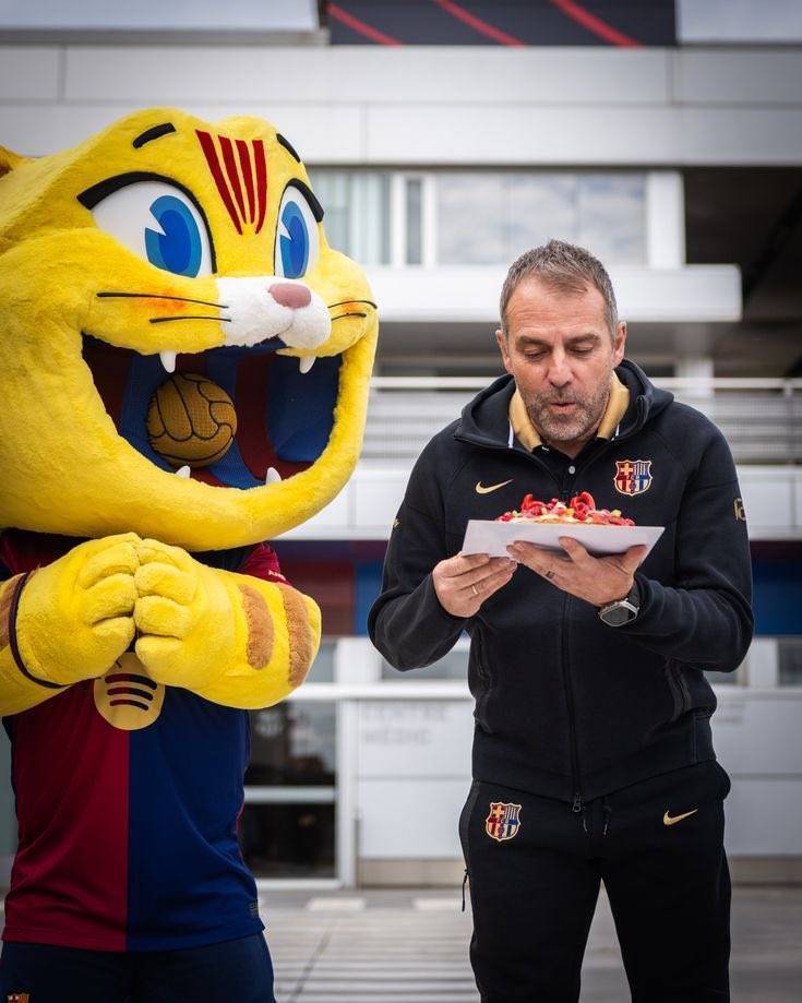 Wishing Mister Hansi Flick a very happy 𝟔𝟏𝐬𝐭 birthday 🎂🥳