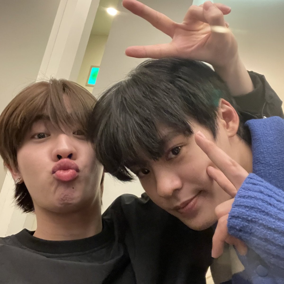 ที่รักกับชอบคุณ