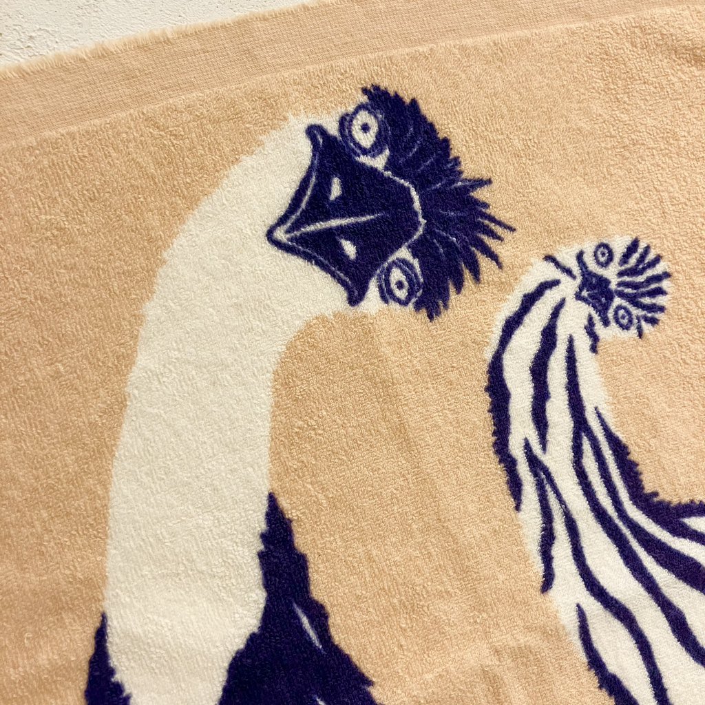 非売品‼️ダチョウ倶楽部　手拭い 本日（2/24)もご来店いただきありがとうございました。 ダチョウ？と