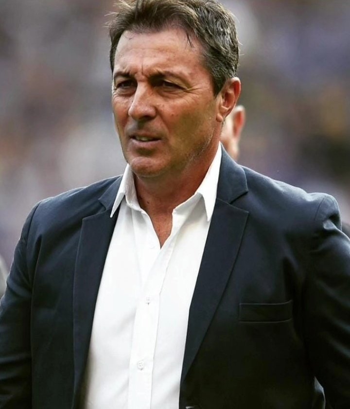 Buen día
Avanzadas las negociaciones con kudelka, si se termina de cerrar todo la idea es que mañana esté en el coloso y el domingo dirija el clasico
#Newells
<a href="/L28Store/">L28Store | Papelería Creativa</a>