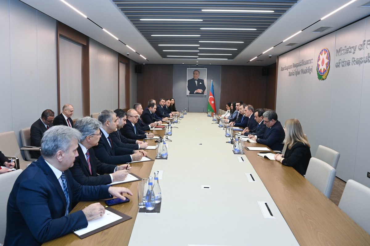 Bayramov_Jeyhun's tweet photo. Today, I was pleased to receive the delegations led by Fuat Oktay @fuatoktay, Chairman of the Foreign Affairs Committee of the Grand National Assembly of #Türkiye, and Nikoloz Samkharadze @Samkharadze79, Chairman of the Foreign Relations Committee of the Parliament of Georgia.

We discussed 🇦🇿 - 🇹🇷allied relations, 🇦🇿-🇬🇪 strategic partnership, regional security, energy & connectivity, including the Middle Corridor, as well as the Azerbaijan-Armenia normalization process.

Parliamentary diplomacy remains vital for peace & stability in our region.

@Milli_Majlis
