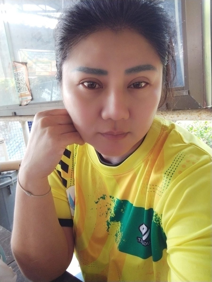 ลูกหมูอายุ42นะ😅 tweet media