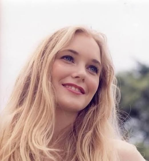 L'une des plus grandes héroïnes actuelles est Virginia Roberts Giuffre. J'aimerais voir son visage en couverture du magazine Time pour son courage extraordinaire à révéler la vérité sur ce qui lui est arrivé. J'ai finalement regardé son interview sur 60 Minutes, et elle était