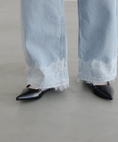 LOWRYS FARMのレースのデニムパンツ可愛いすぎでは？？
