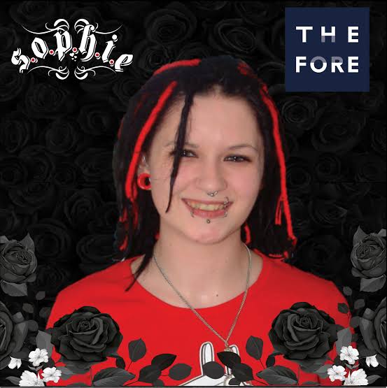 Pasaba y llegaron a matar a una chica en 2007.

Se llamaba Sophie Lancaster.
