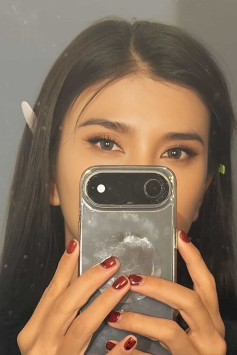 Ngocsnoopy's tweet photo. Hóng layout sự kiện của HHQ1 TTKT quá 😍
#YSLBeautyVN_Kimtuyen
#YSLBeautyVN_Donganhquynh
#YSLBeautyVN_Kimdong
#YSLLIBRE https://t.co/qU6fRswIb7