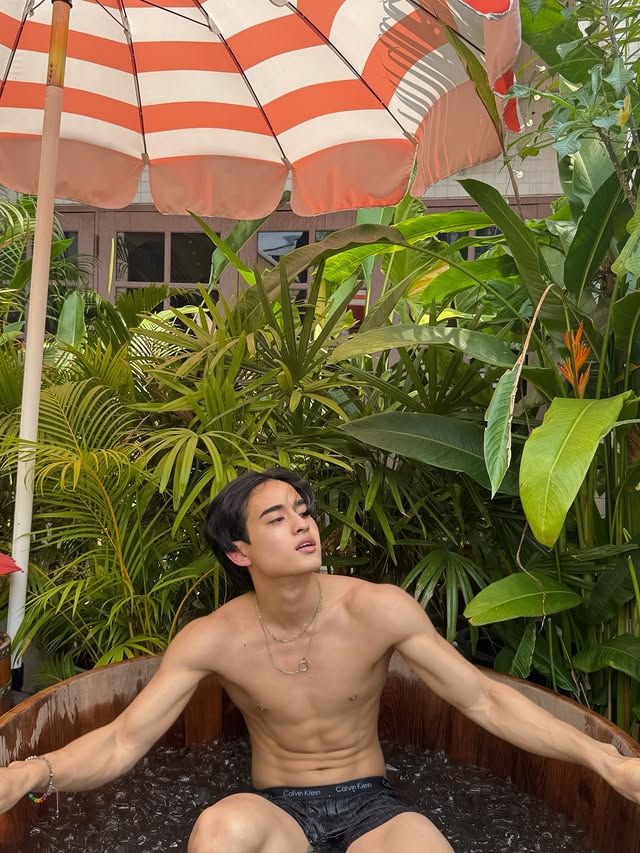 kalo kayak gini masih bisa dipanggil adek ngga sih 🫠🫠🫠