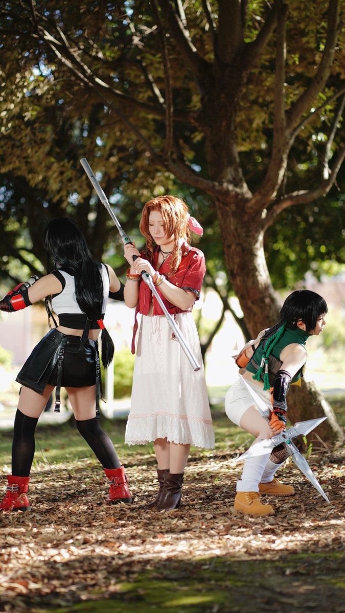 Cosplay FINAL FANTASY VII REBIRTH 三人娘🌸 📷 @prompto910 (ﾃｨﾌｧ