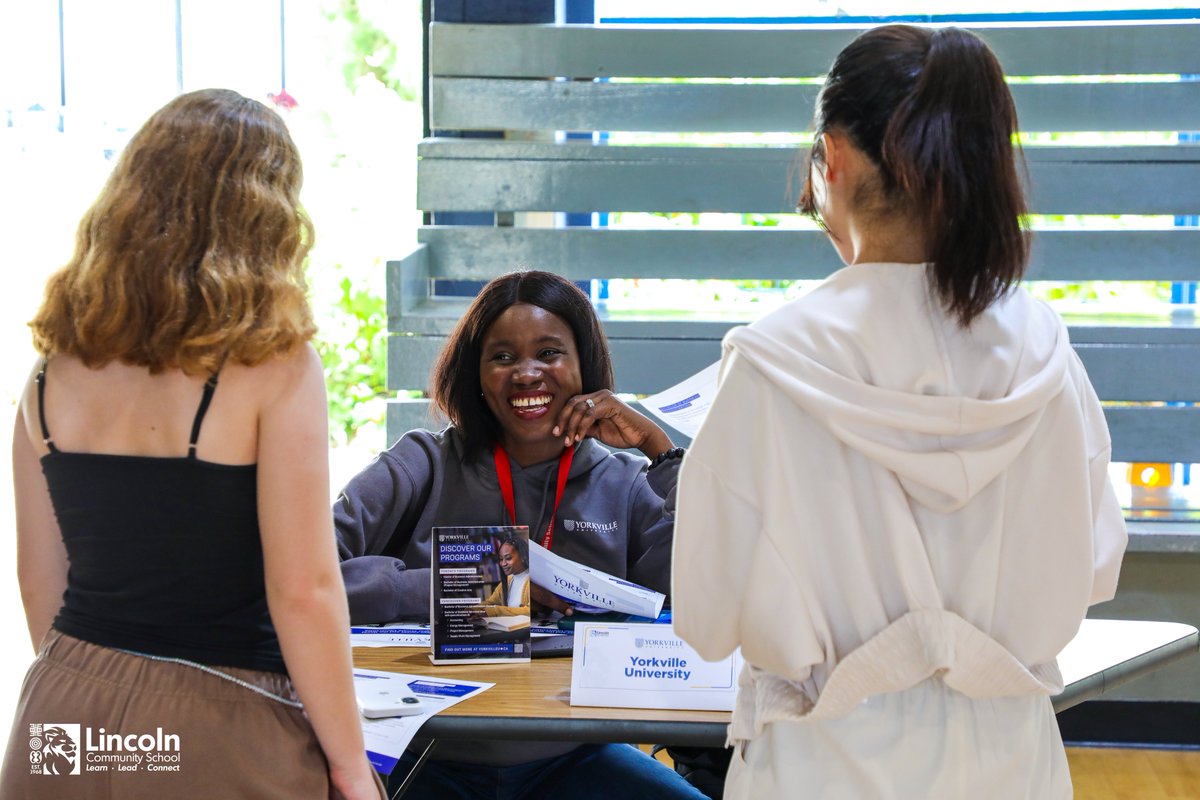 LCSGhana's tweet photo. Yesterday, we had the privilege of hosting representatives from several Canadian universities for our Canadian University Fair. It was an incredible opportunity for our students to explore their pathways & gain insights into their future educational journeys.
#UniversityFair https://t.co/wldstuMVtW