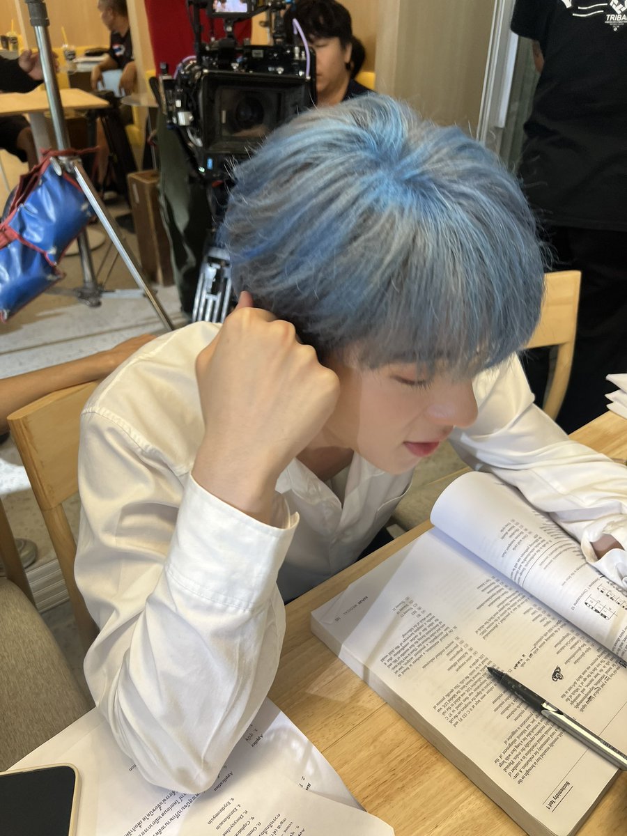 legendngern's tweet photo. ดาวตก ⭐️ @oattrttt 

#FoureverYouP2Q30 https://t.co/yxXGZZ9PXP