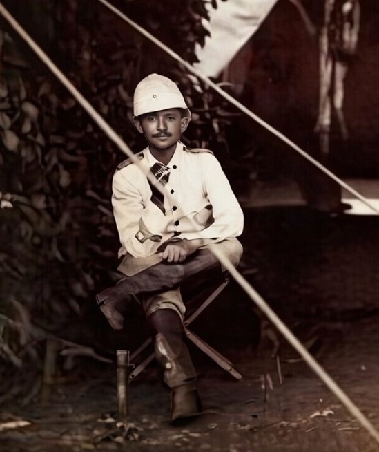 LeutweinsG's tweet image. Aus den #Peters-Prozessen:

„Hierauf wird das Protokoll der Aussage des [...] Leutnants a.D. Fritz Bronsart v. Schellendorff [...] verlesen. Der Zeuge hat eidlich ausgesagt: Im Jahre 1891 kam ich mit Dr. Peters [...] nach Marangu im Gebiete des Kilimandscharo. Einige Zeit darauf