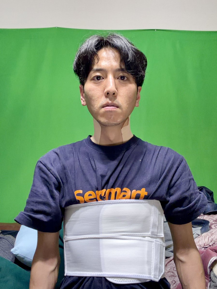 アバラを折りました。
全治2ヶ月だそうです。。。

youtube.com/@326-zatsugaku…