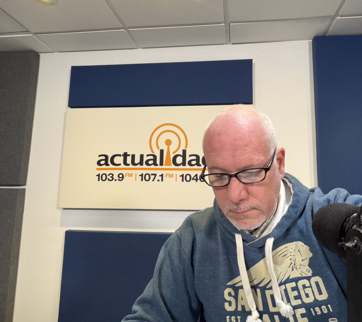 En breve comenzamos “A Primera Hora” por <a href="/ActualidadRadio/">Actualidad Radio</a>