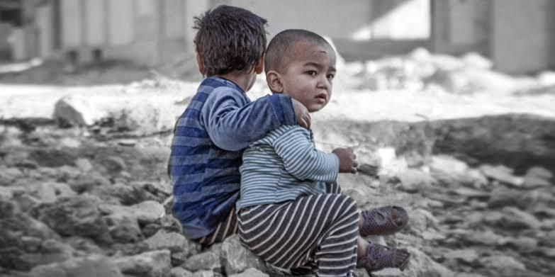 Modern tarihin en büyük yetim krizi:

Gazze'de 39.000'den fazla Filistinli çocuk bir veya her iki ebeveynini kaybetti