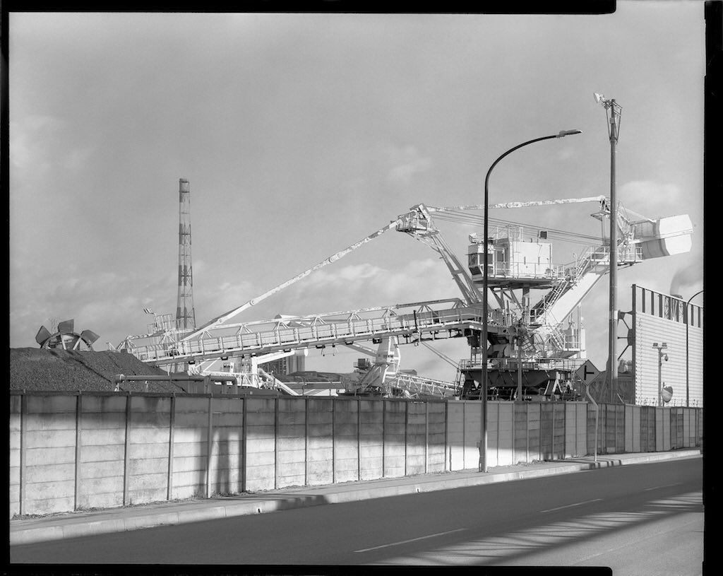 satotheshooter's tweet photo. Sinar Norma 4x5 / Carl Zeiss Jena Apo-Germinar 300mm f9+YA3 Filter / Rollei Retro 100 Tonal (Fuji SPD)
#filmphotography
#largeformatphotography
#4x5 https://t.co/8QLNT8jCs6