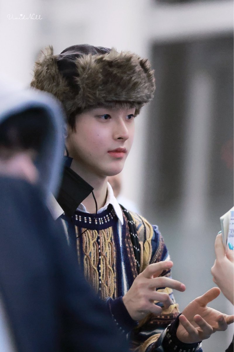 vividnull_ tweet media