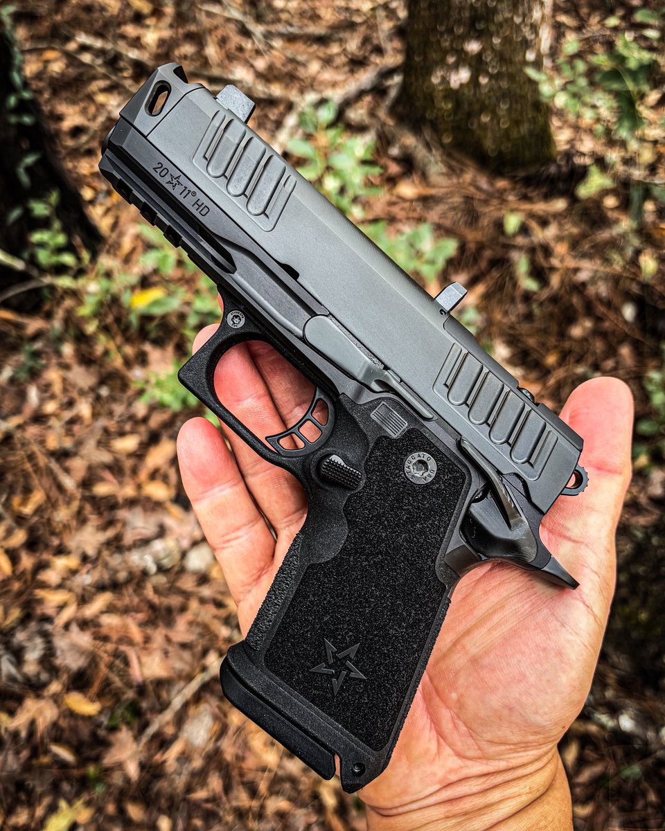 10-8 Performance tweet media