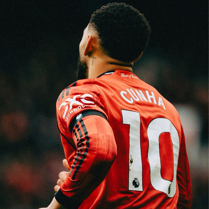 🚨🎙️ | Matheus Cunha on Michael Carrick:

“He is someone who was a MULTIPLE champion with #mufc as a player. He won the Premier League several times.

“He was coached by Alex Ferguson, who is a LEGEND of the sport. He KNOWS what it takes to win here.

“I believe that, more than