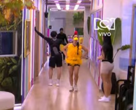 Tan rápido y para el psicólogo??? Jajajajajajajaj🤡😭
#EjercitoGate #PandillasGateX #LaCasaDeLosFamosososCol3