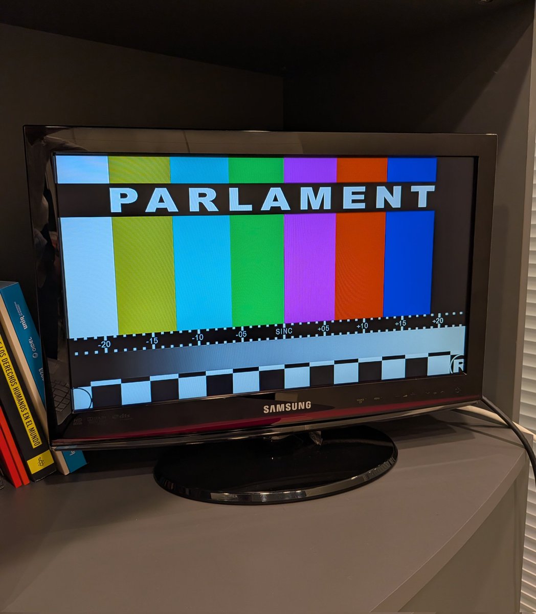 arnauserrano_'s tweet photo. Día de pleno en el Parlament 🎥📺 https://t.co/4gEp88EwNE