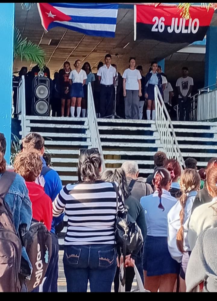 Reinicio de la Guerra de independencia 24 de febrero de 1895, aquella gesta necesaria para poner fin al colonialismo.
Hoy es la confirmación de la unidad del pueblo cubano y la entrega a la Patria en Esc Pedag Nicolás Guillén 
#CubaSoberana
#CubaMined
#PorCamagueyTodo
🟦⬜️🟥