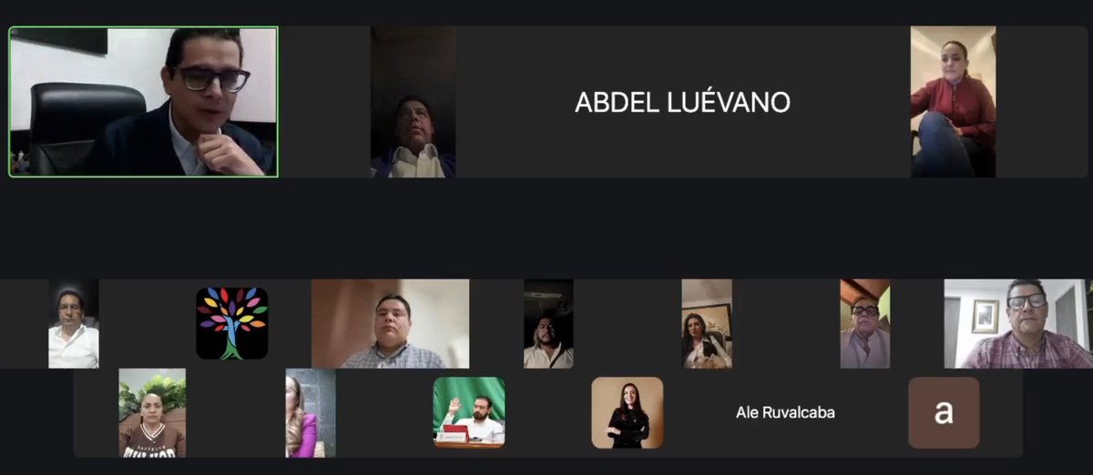 ¡¡¡Qué Joya!!!

Como les Queda muy Lejos el Palacio Municipal, los Regidores de Aguascalientes Tuvieron Sesión Extraordinaria de Cabildo a Través de Reunión Digital. Algunos Atendieron la Cita Desde sus Vehículos y Otros en Lugares Cerrados.