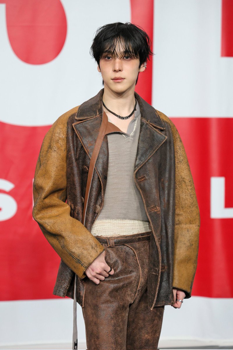 Kpop Chartz tweet media