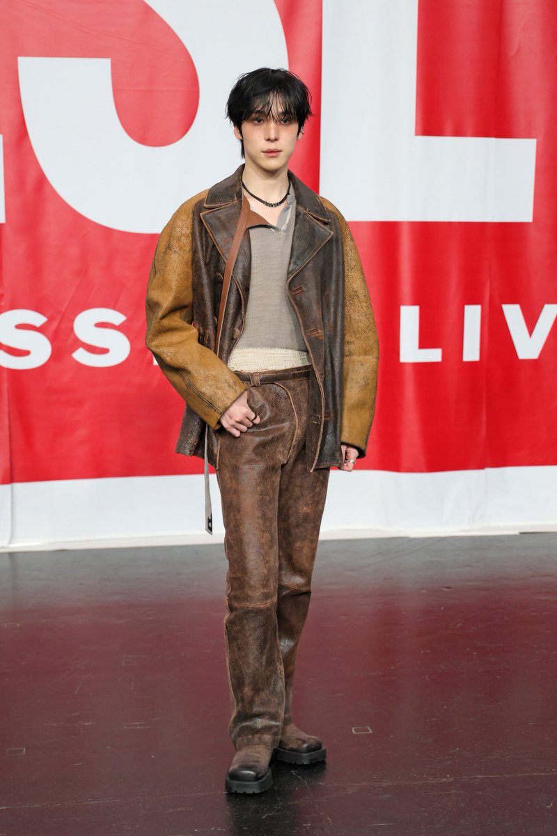 Kpop Chartz tweet media