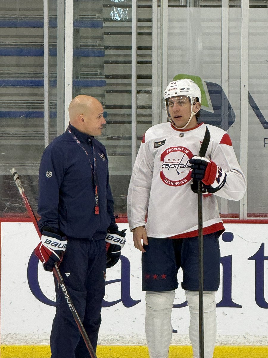 NBC4Sports's tweet image. Back from playing in the Bronze Medal Game for Slovakia in Milan, #Caps D Martin Fehrevary chats with HC Spencer Carbery at today’s practice 

Tom Wilson &amp;amp; Logan Thompson will be back in town Wed.

Caps return to action tomorrow at home bathe Flyers 

#ALLCAPS 

@JPFinlayNBCS