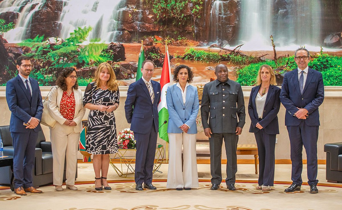 Lora Borissova tweet media