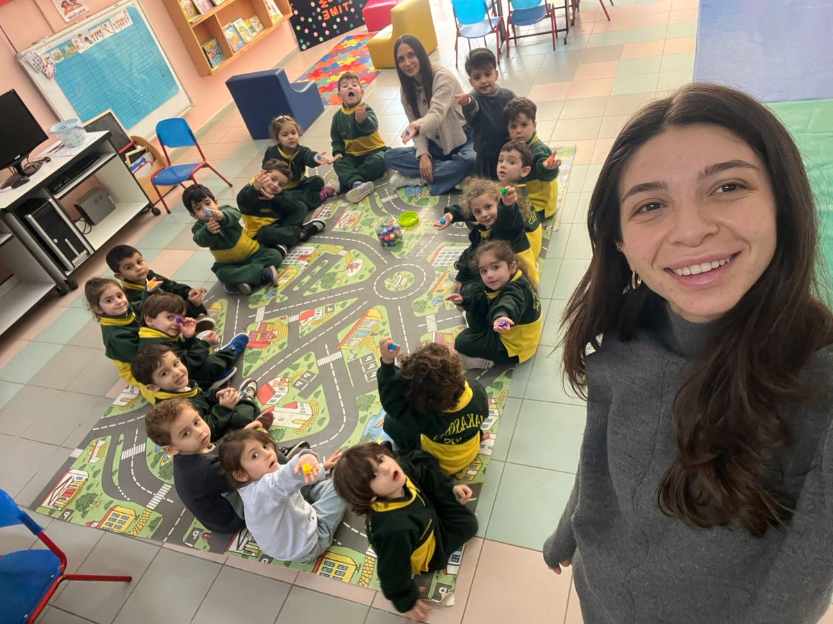 Sara Abu ghadeer tweet media