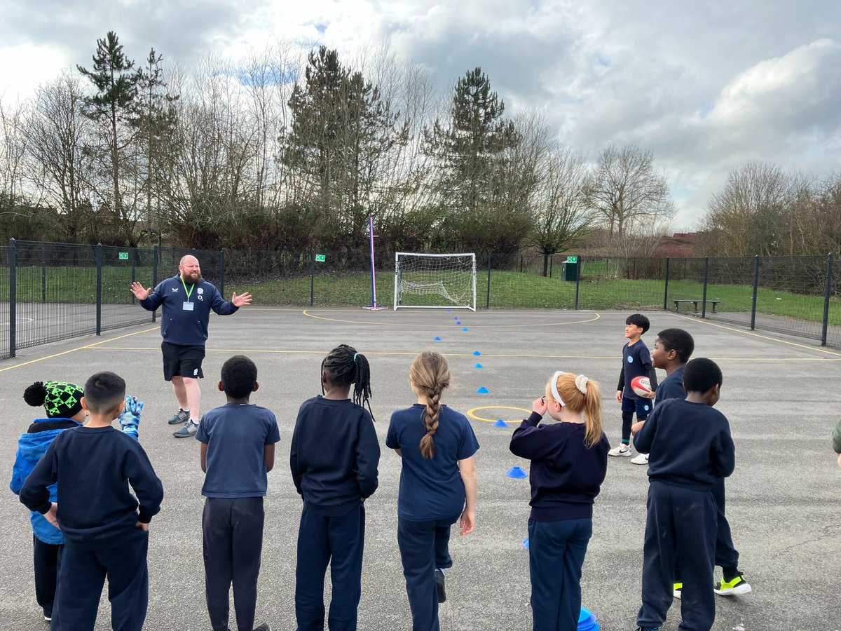 Long Meadow Lions tweet media