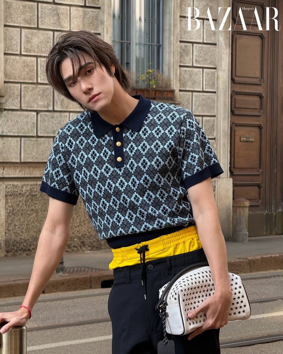 มาแล้วลุคแรกหลังแลนดิ้งที่มิลาน โซ้ะ เริ่ด สุดยอด

NANI IN MILAN MFW26

#OnitsukaTigerAW26 #OnitsukaTiger
#MilanFashionWeek #hirunkit_
<a href="/OnitsukaTiger/">onitsukatiger</a>