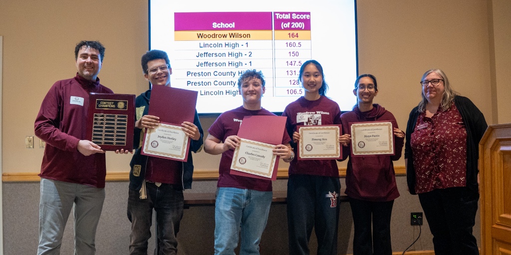 FairmontState's tweet image. Fairmont State University welcomed the opportunity to host this year's showdown to give local students a chance to see campus and learn about the academic opportunities right here in North Central WV! 

#FairmontState #AGreatPlace #ScienceShowdown