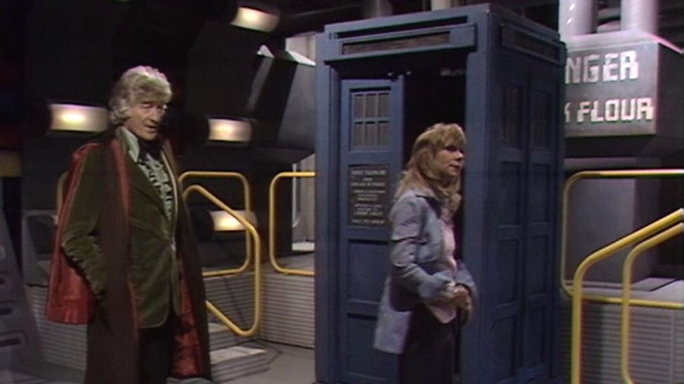 atruedrwhofan's tweet photo. #OTD 1973. The Doctor and Jo were caught in a looming, provoked war between Earth and Draconia in #DoctorWho
#FrontierInSpace Episode One https://t.co/2TDiCpvFy2