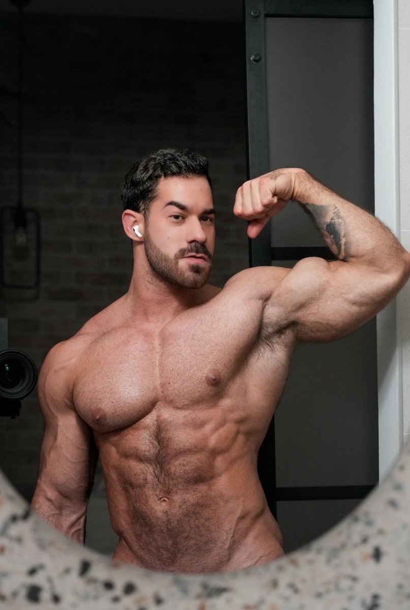 Oliver Alpha tweet media