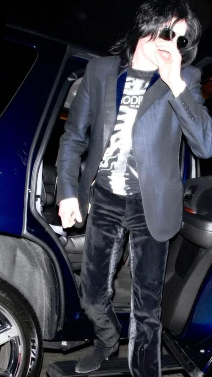 fuxkcooloquan's tweet image. Mannn my tape finna have folks praying to GOD #YVL