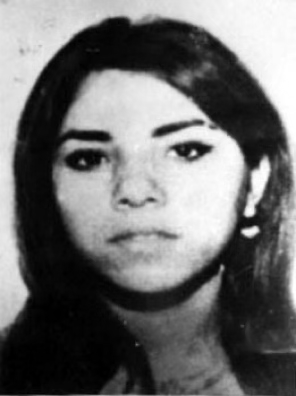 ANPIRomaPosti's tweet photo. Impiegata, #GladysAscencionSanchezCaceres fu sequestrata all'età di 25 anni il #1marzo 1977 a #Ramson in provincia di #SanJuan dagli squadroni della morte dell'esercito argentino.
Non fu vista in nessun Centro di Detenzione Clandestino.
Scomparsa. https://t.co/cryUBZKmYN