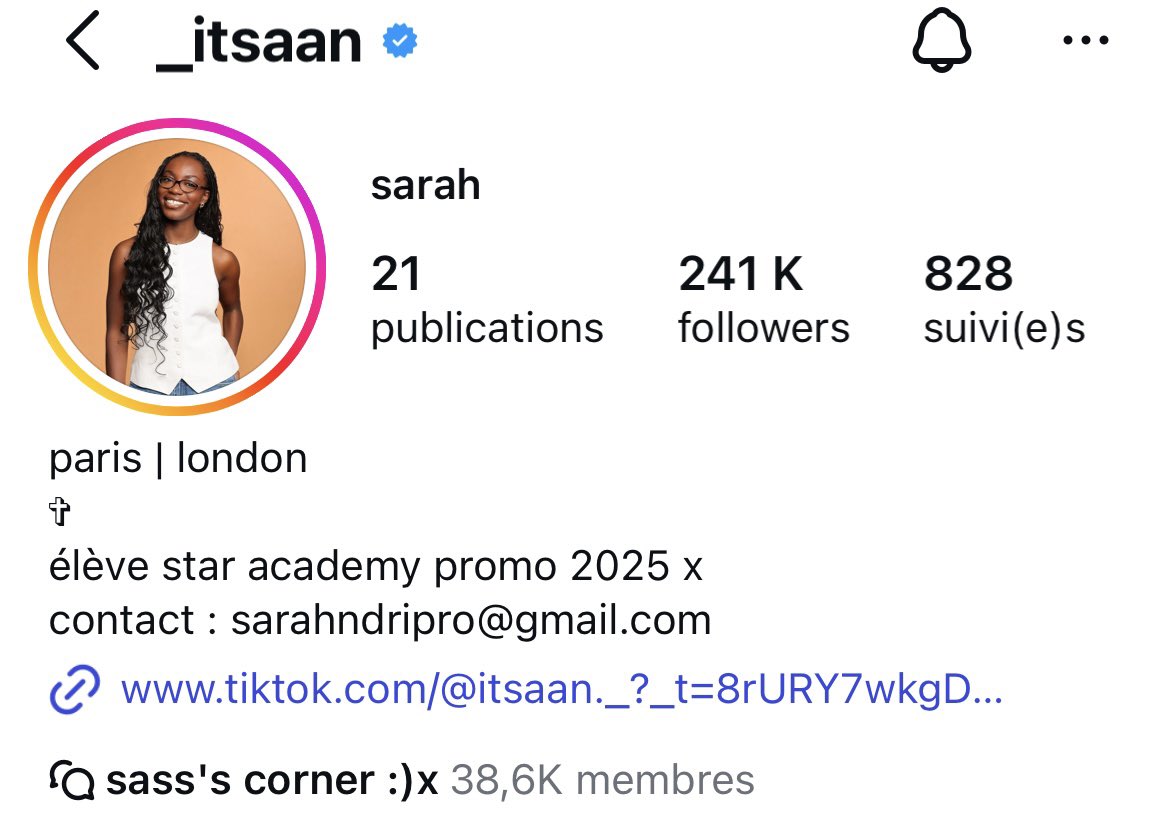SARAHUPDATES1's tweet photo. N’oubliez pas de follow Sarah sur son compte Instagram : _itsaan pour ne rien rater de son actualité 🤍 #staracademy #staracademytour #itsaan #sarah https://t.co/HekGYQZ3AB