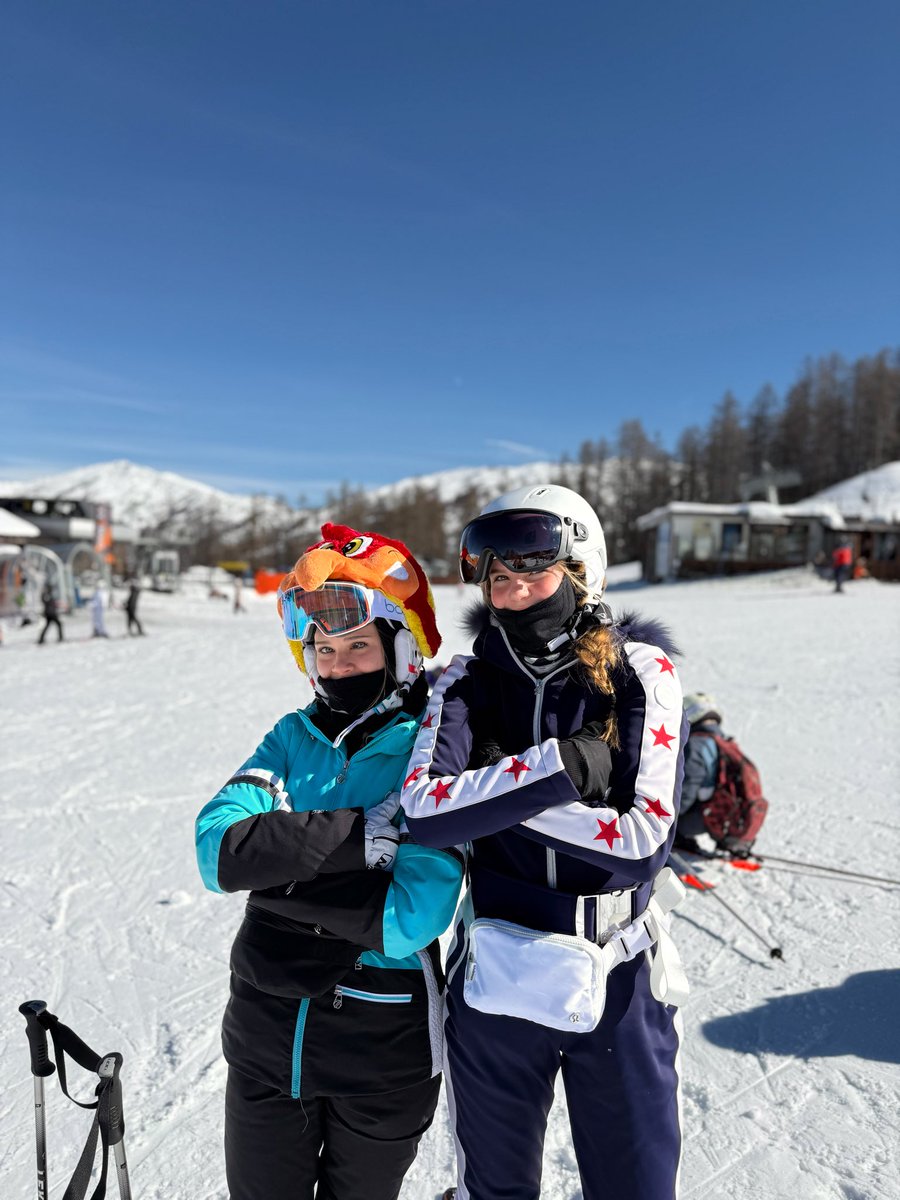 STMComprehensive tweet media