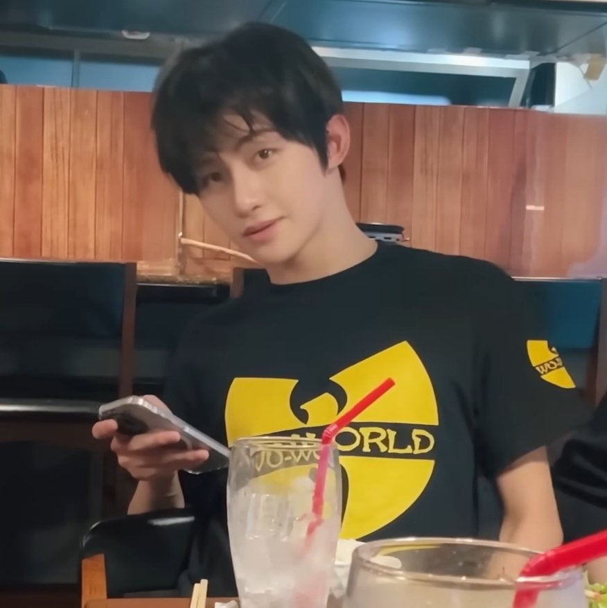 Jihoon with messy hair n candid moments just hit different