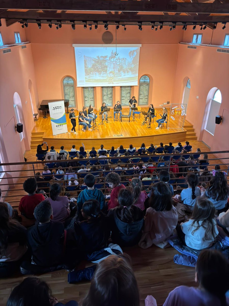 Conservatorio Profesional de Música Eliseo Pinedo tweet media