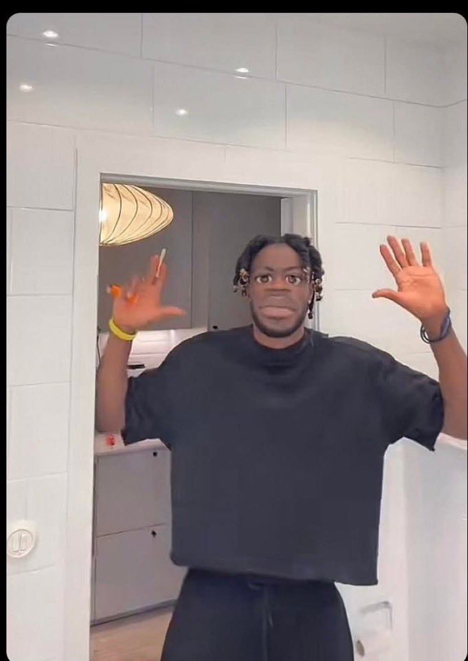 It can neveeeeeeeerrr be me .....natoka kwa mzazi niende kuteseka kwa nini ?? I'm not planning to move out for the next 5 years hata