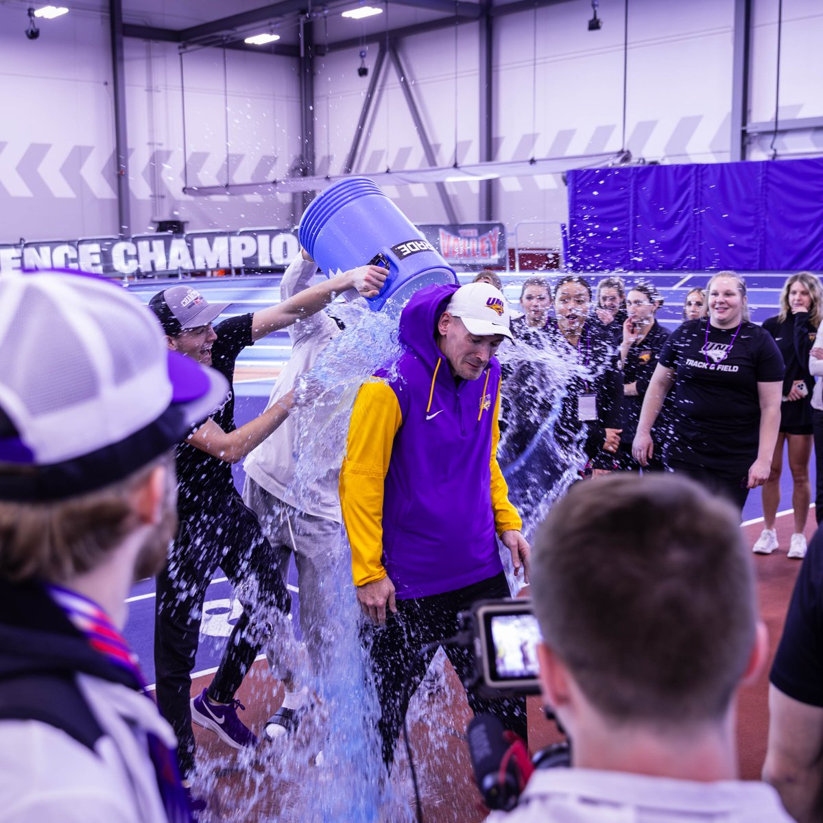 UNI T&F/XC tweet media