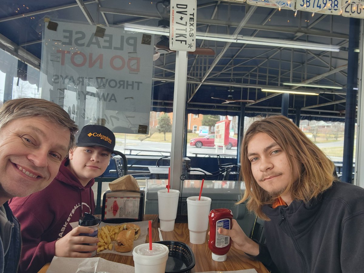 wes wright tweet media